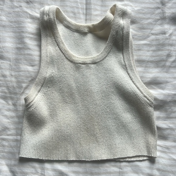 Tank top bundle - Picture 7 of 7